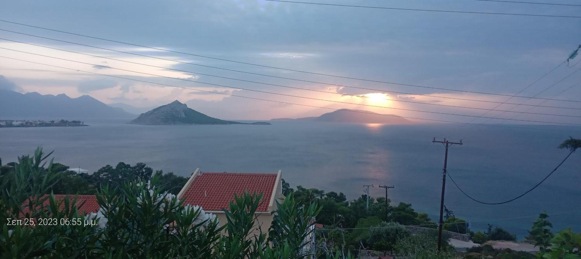 Fantastic House With A Wonderful View Of The Sea Villa Kapotidhes Exterior foto